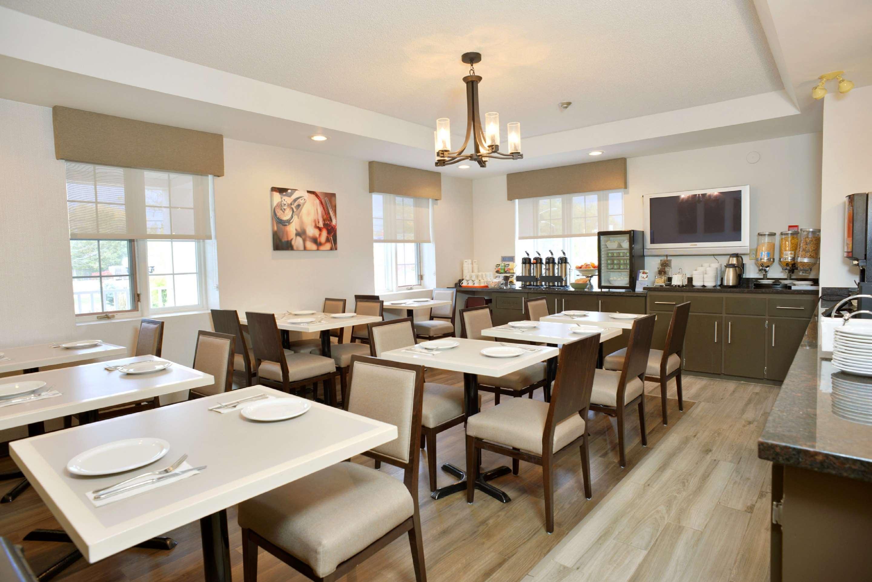 ניאגרה און דה לייק Best Western Colonel Butler Inn מראה חיצוני תמונה